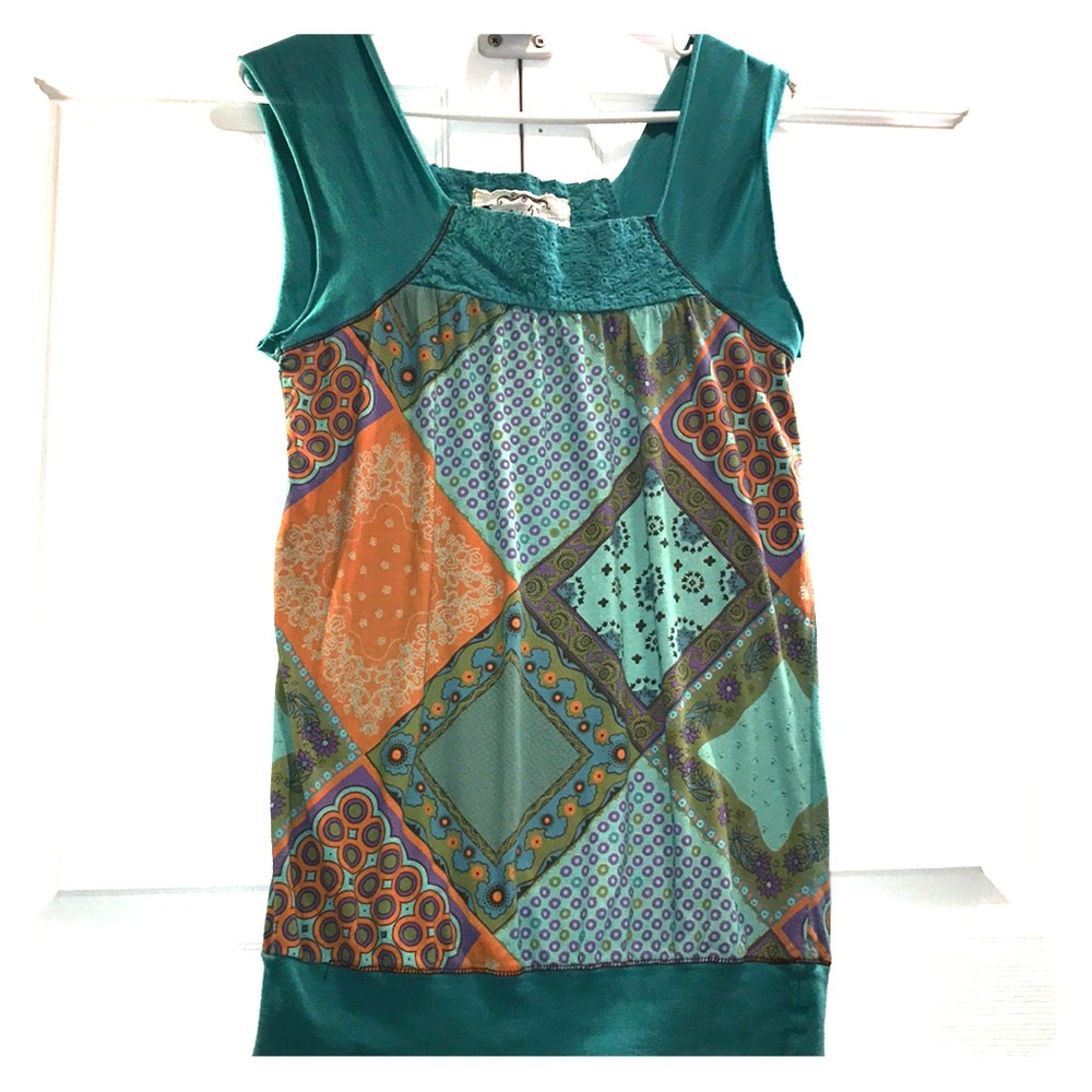 Charlotte Russe by Crafty Couture Sleeveless Top